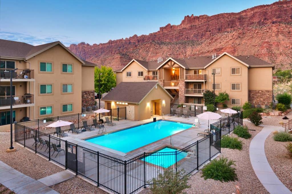 5D New Redcliff Condo, Pool & Hot Tub Moab Eksteriør bilde