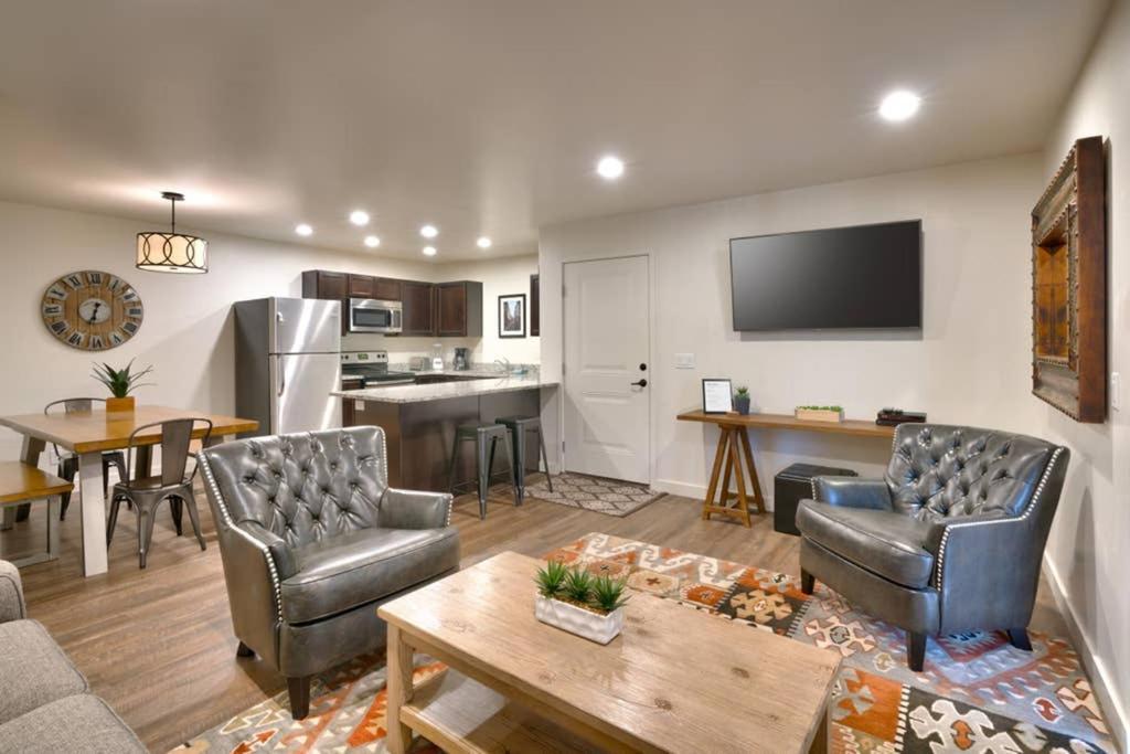 5D New Redcliff Condo, Pool & Hot Tub Moab Eksteriør bilde